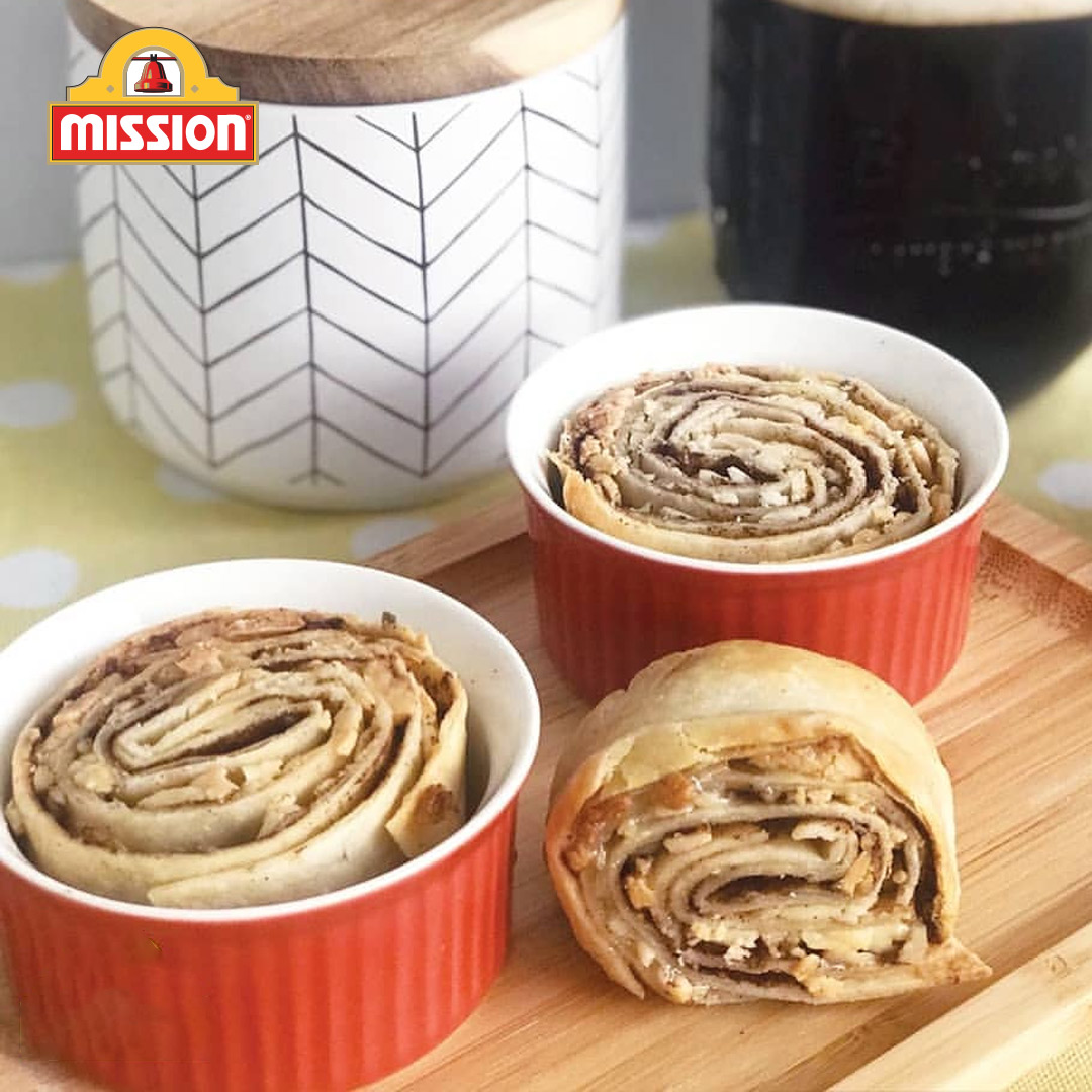 Булочка с корицей